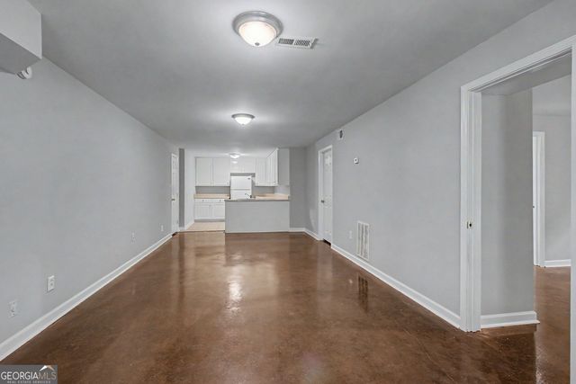 28 Pecan Lake Court, Sharpsburg, GA 30277