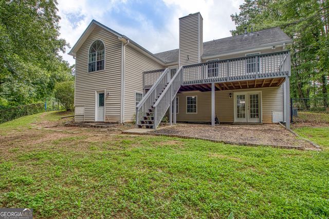 28 Pecan Lake Court, Sharpsburg, GA 30277