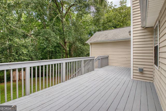 28 Pecan Lake Court, Sharpsburg, GA 30277