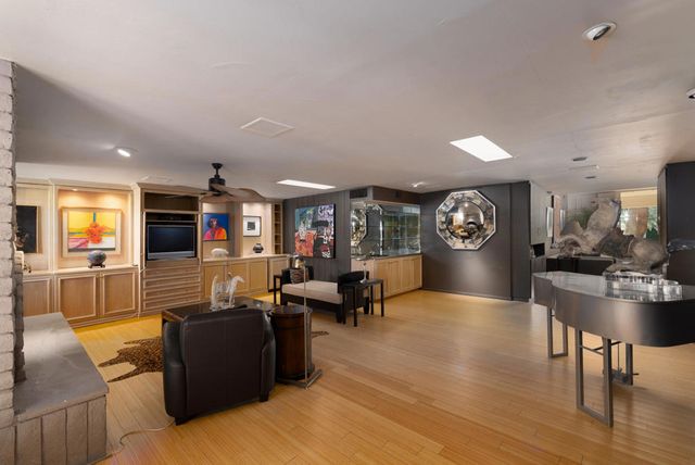 209 Desert Lakes Drive, Palm Springs, CA 92264