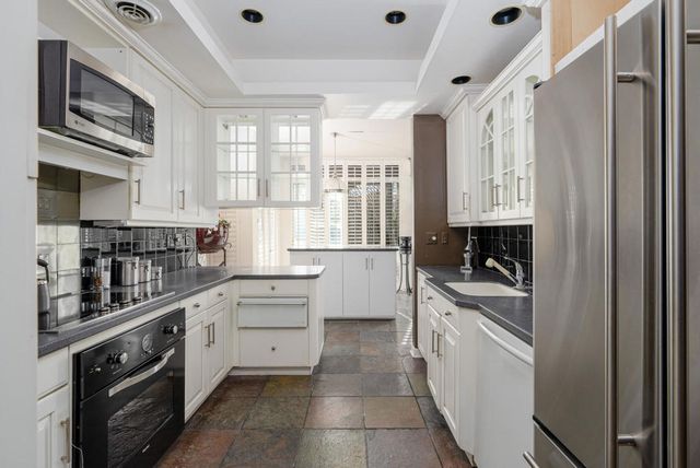 209 Desert Lakes Drive, Palm Springs, CA 92264