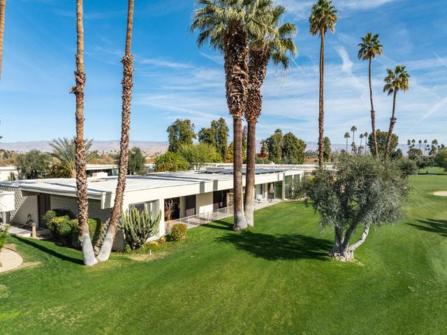 209 Desert Lakes Drive, Palm Springs, CA 92264