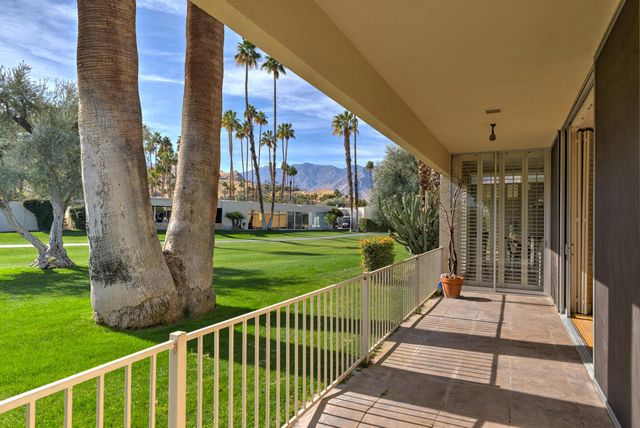 209 Desert Lakes Drive, Palm Springs, CA 92264
