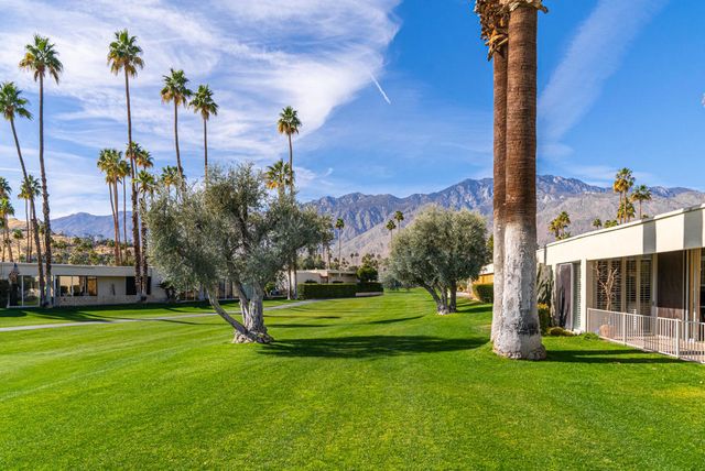 209 Desert Lakes Drive, Palm Springs, CA 92264