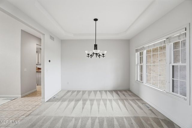 8828 Cedar Bend Road, Sylvania, OH 43560