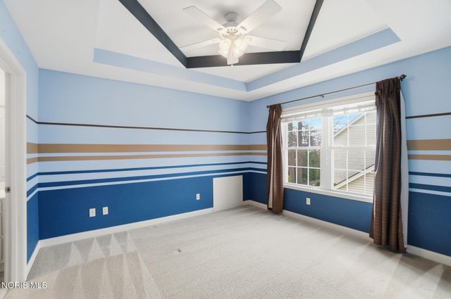 8828 Cedar Bend Road, Sylvania, OH 43560