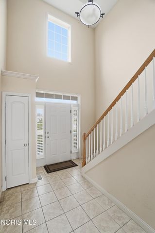 8828 Cedar Bend Road, Sylvania, OH 43560