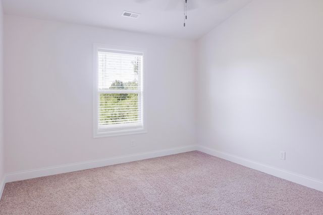 7490 E 103rd Avenue, Crown Point, IN 46307