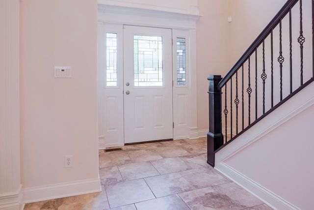 7490 E 103rd Avenue, Crown Point, IN 46307