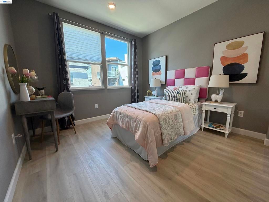 Image 12 of property listing at 558 Clover Cir, Milpitas, CA 95035