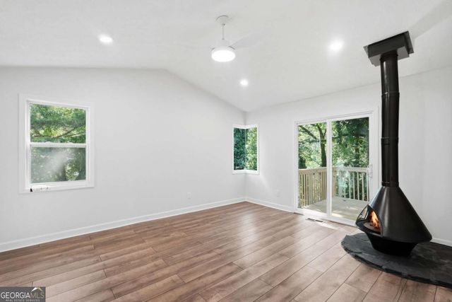 192 Shalloway Drive NE, Kennesaw, GA 30144