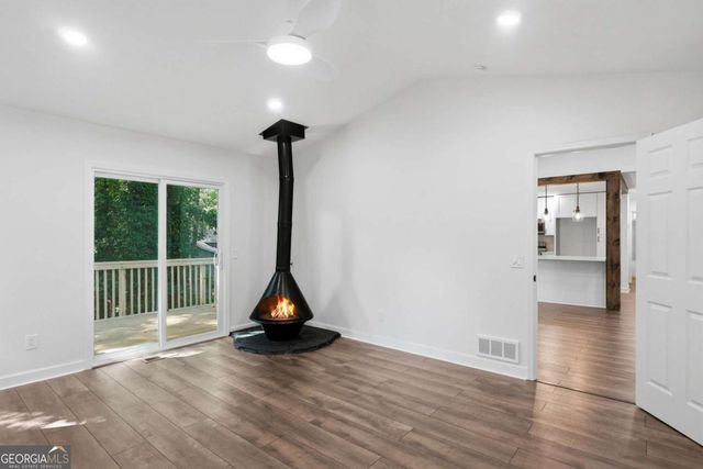 192 Shalloway Drive NE, Kennesaw, GA 30144
