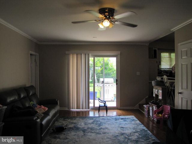436 S SUFFOLK DR, Cherry Hill, NJ 08002