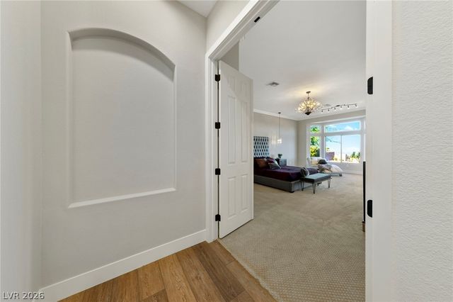 2548 Faiss Drive, Las Vegas, NV 89134