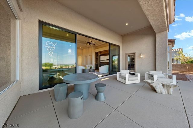 2548 Faiss Drive, Las Vegas, NV 89134