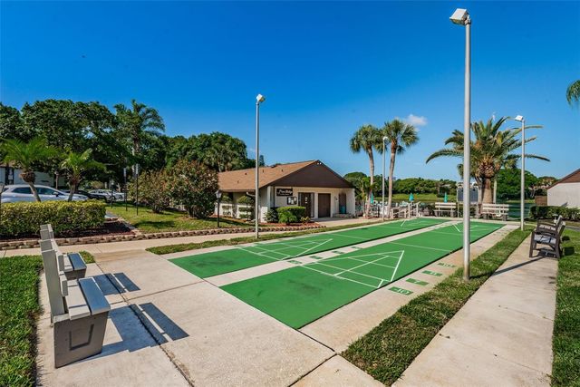2575 PINE RIDGE WAY S E1, Palm Harbor, FL 34684