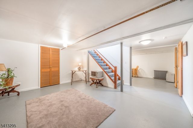 64 Tulip St, Summit City, NJ 07901