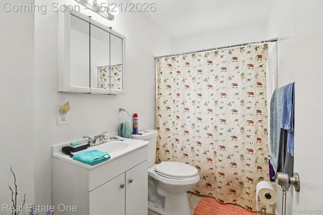 6305 Beech Daly Road, Taylor, MI 48180