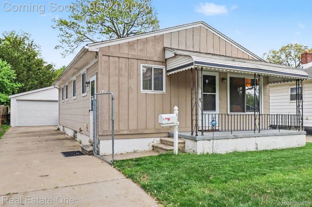6305 Beech Daly Road, Taylor, MI 48180