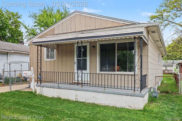 6305 Beech Daly Road, Taylor, MI 48180