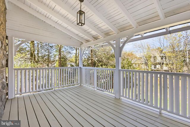 205 W HIGHLAND AVE, Philadelphia, PA 19118