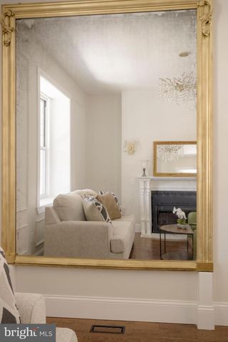 205 W HIGHLAND AVE, Philadelphia, PA 19118