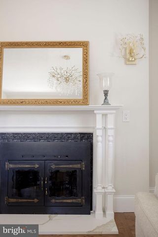 205 W HIGHLAND AVE, Philadelphia, PA 19118