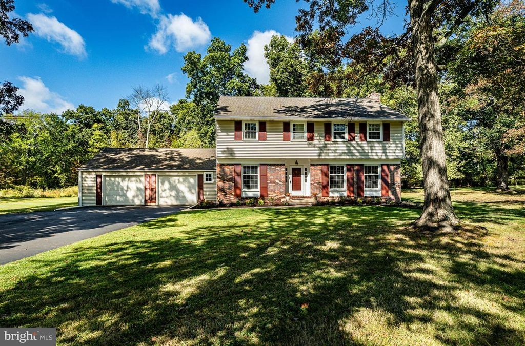 8 ANDREWS RD, Malvern, PA 19355