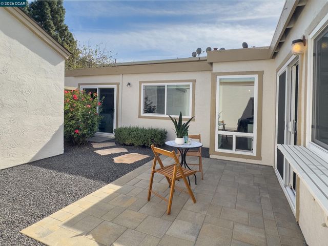 4869 Wolf Way, Concord, CA 94521