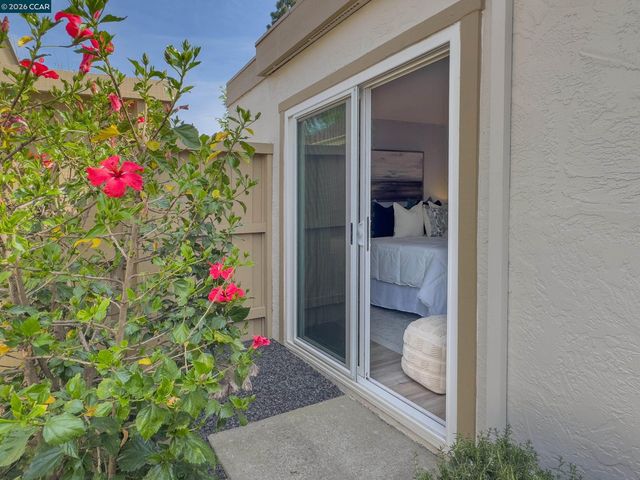 4869 Wolf Way, Concord, CA 94521