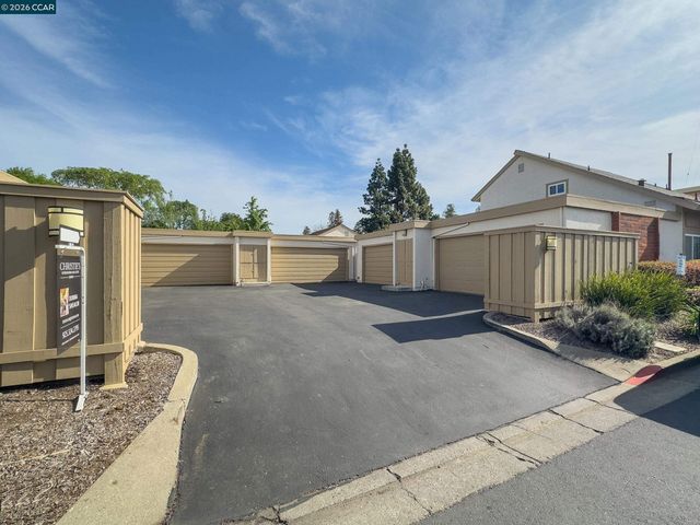 4869 Wolf Way, Concord, CA 94521