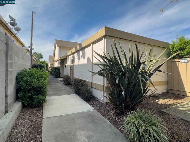4869 Wolf Way, Concord, CA 94521