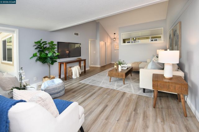 4869 Wolf Way, Concord, CA 94521