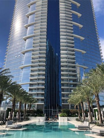 851 NE 1st Ave 4604, Miami, FL 33132