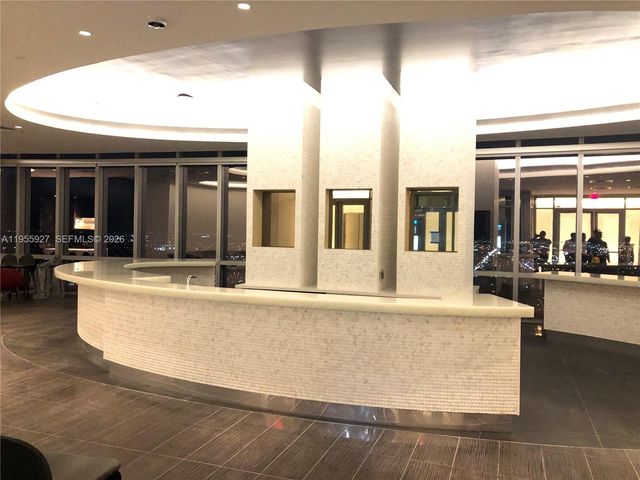 851 NE 1st Ave 4604, Miami, FL 33132