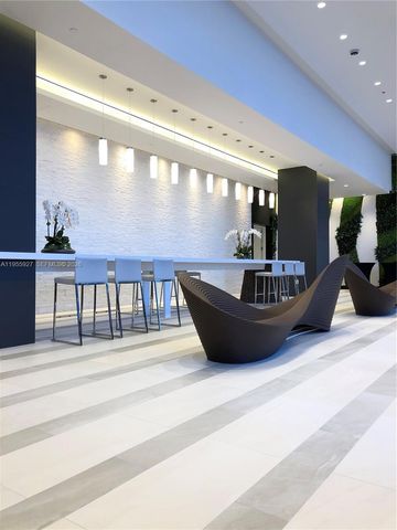 851 NE 1st Ave 4604, Miami, FL 33132