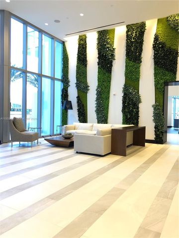 851 NE 1st Ave 4604, Miami, FL 33132