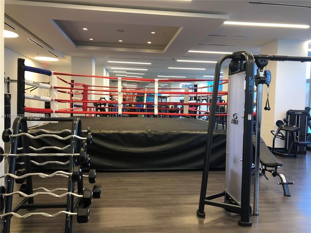 851 NE 1st Ave 4604, Miami, FL 33132