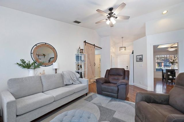 1526 Carbury Way, Roseville, CA 95747