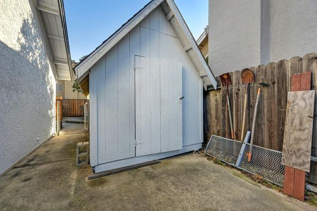 1526 Carbury Way, Roseville, CA 95747