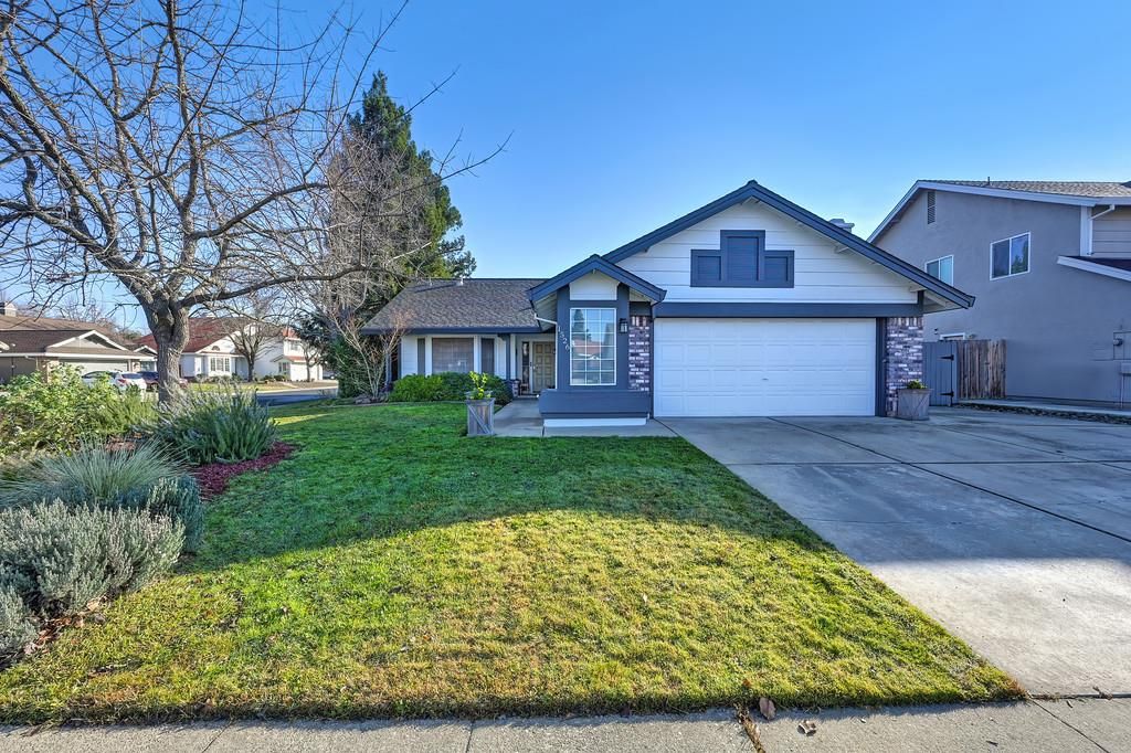 1526 Carbury Way, Roseville, CA 95747