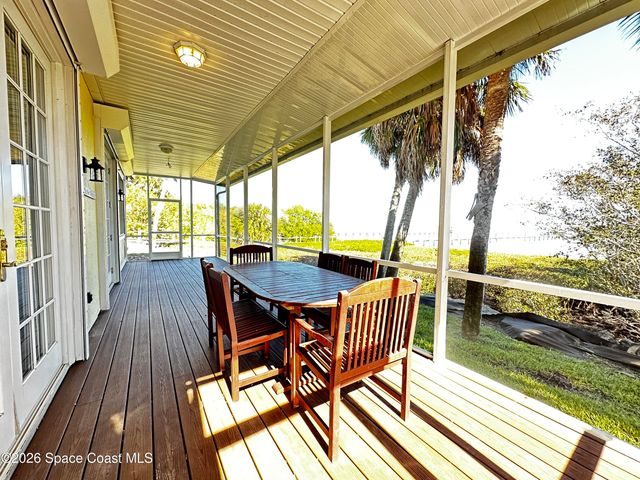 7130 S Tropical Trail, Merritt Island, FL 32952