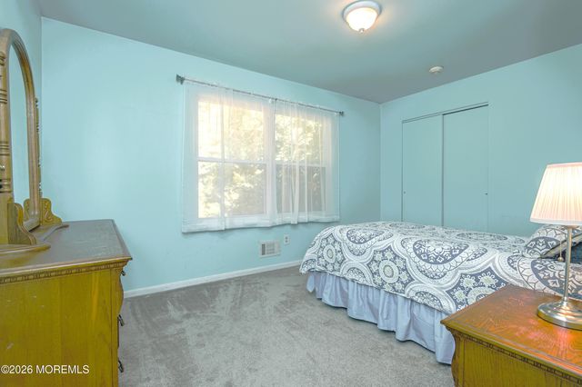 330 Diamond Road, Jackson, NJ 08527