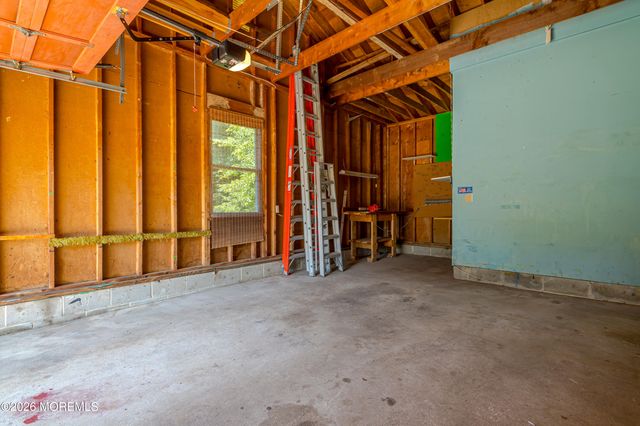 330 Diamond Road, Jackson, NJ 08527