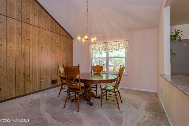 330 Diamond Road, Jackson, NJ 08527