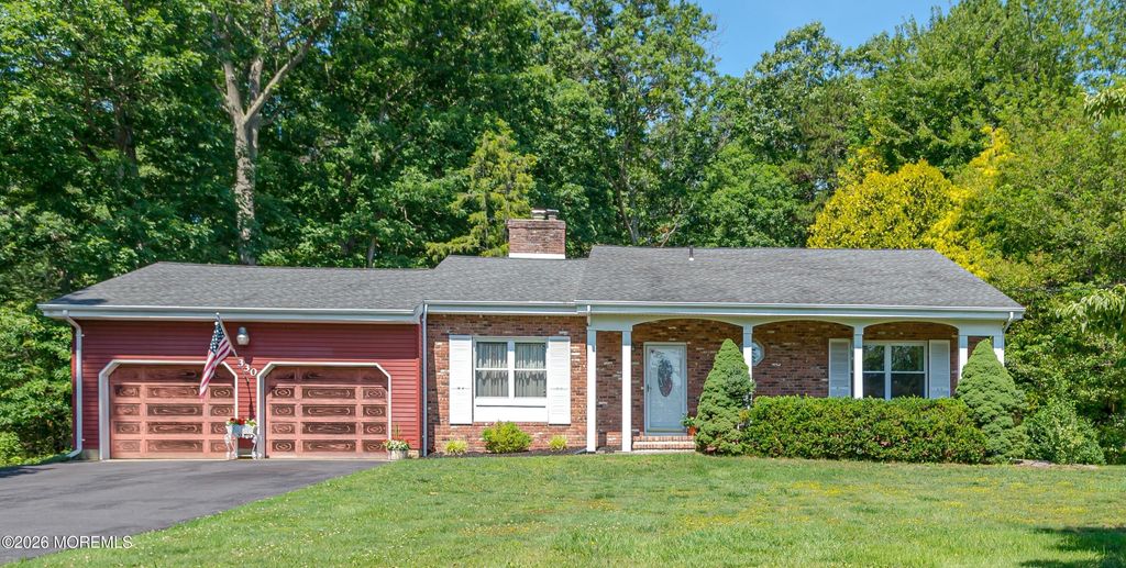 330 Diamond Road, Jackson, NJ 08527