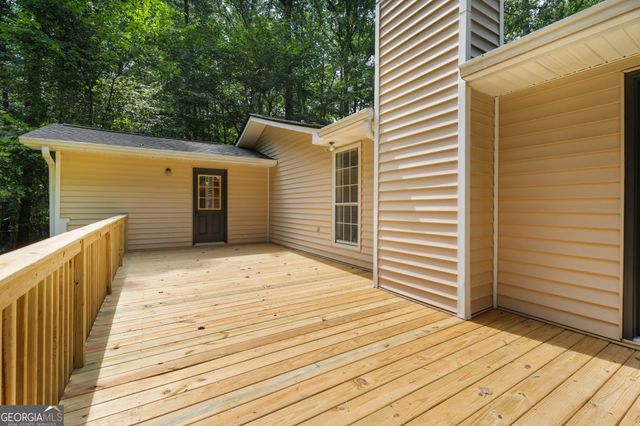 419 Marcella Avenue, Sharpsburg, GA 30277