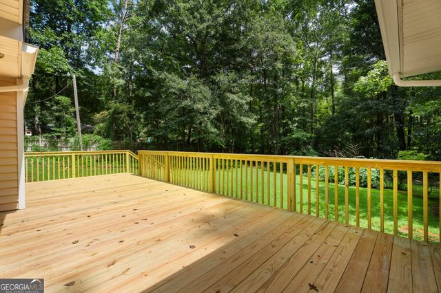 419 Marcella Avenue, Sharpsburg, GA 30277