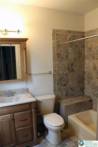 3045 West Scenic Drive, Moore Twp, PA 18038