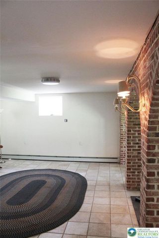 3045 West Scenic Drive, Moore Twp, PA 18038